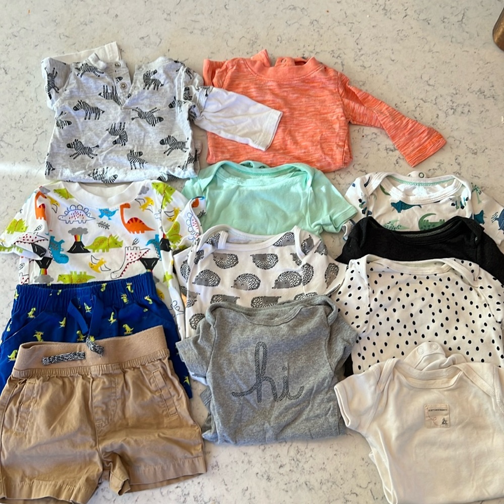 3-6M boy bundle of clothes.